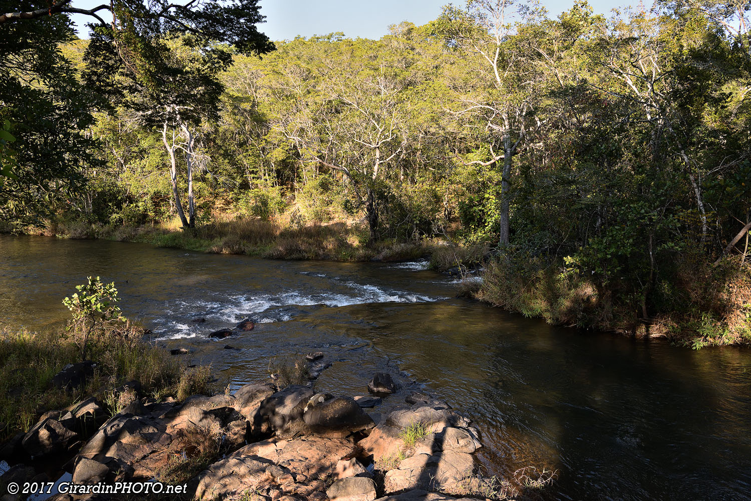 Lever de soleil sur la Mwaleshi River